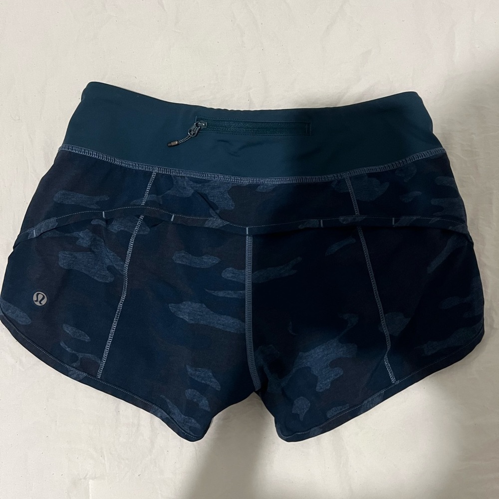 Lululemon shorts! Size 2